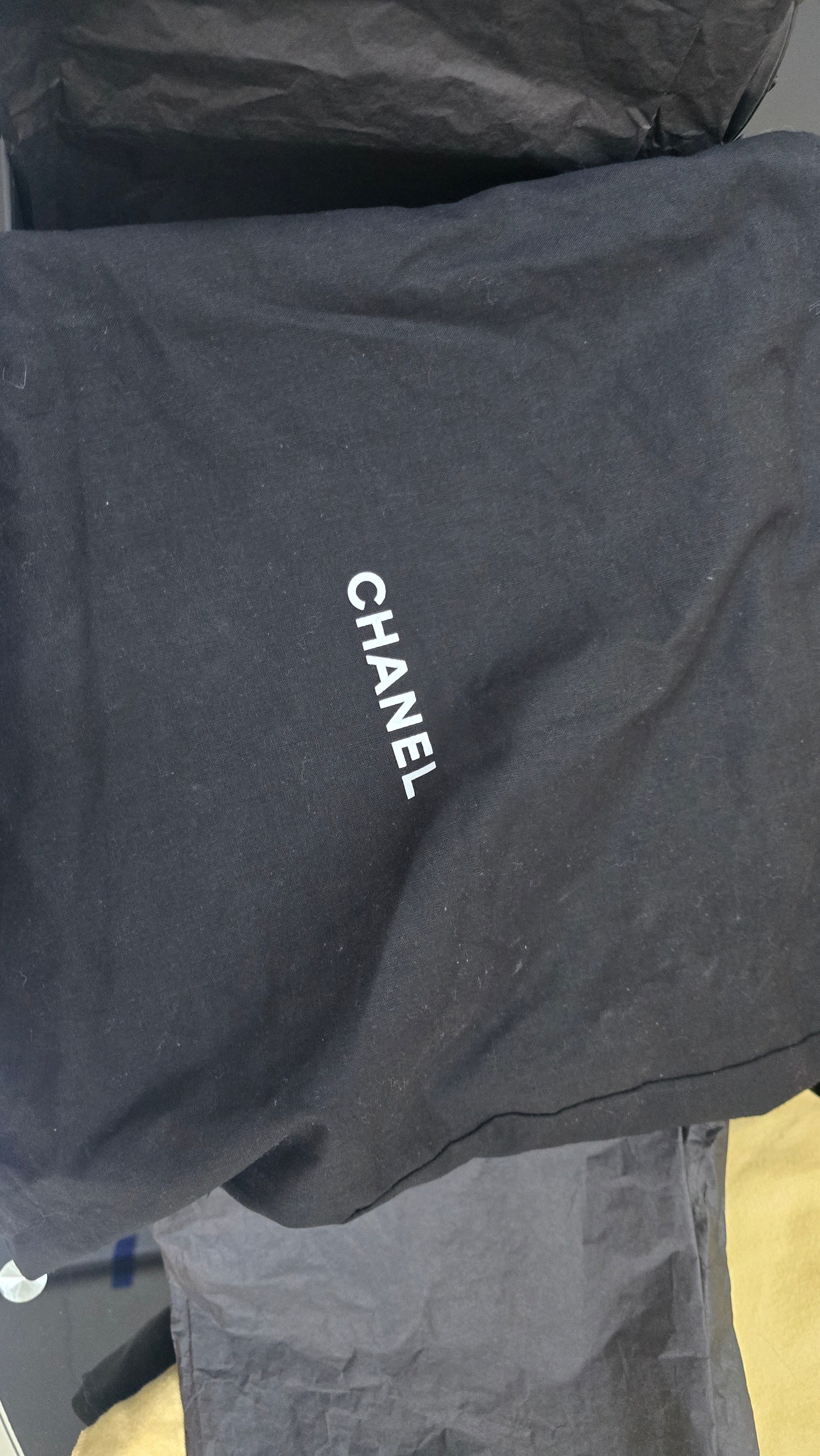 BOLSO CHANEL BOY BAG NEGRA.