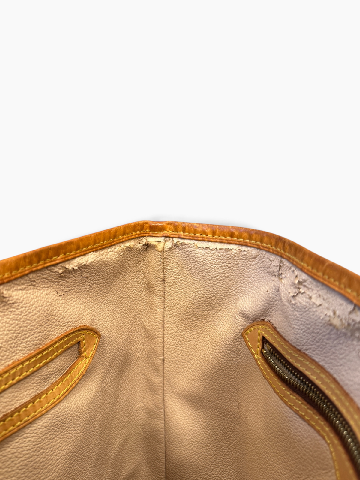 Louis Vuitton GM Bucket Bag