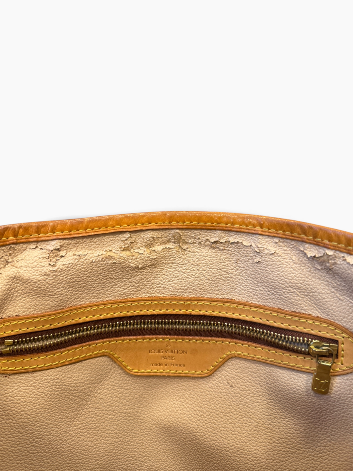 Louis Vuitton GM Bucket Bag