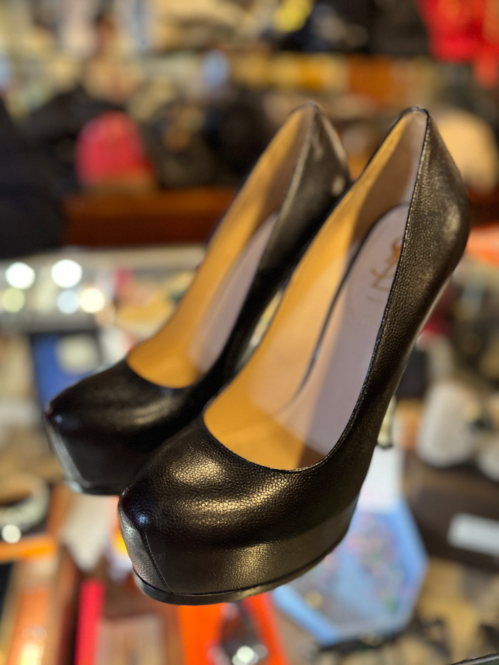Tacones YSL Negro Caviar