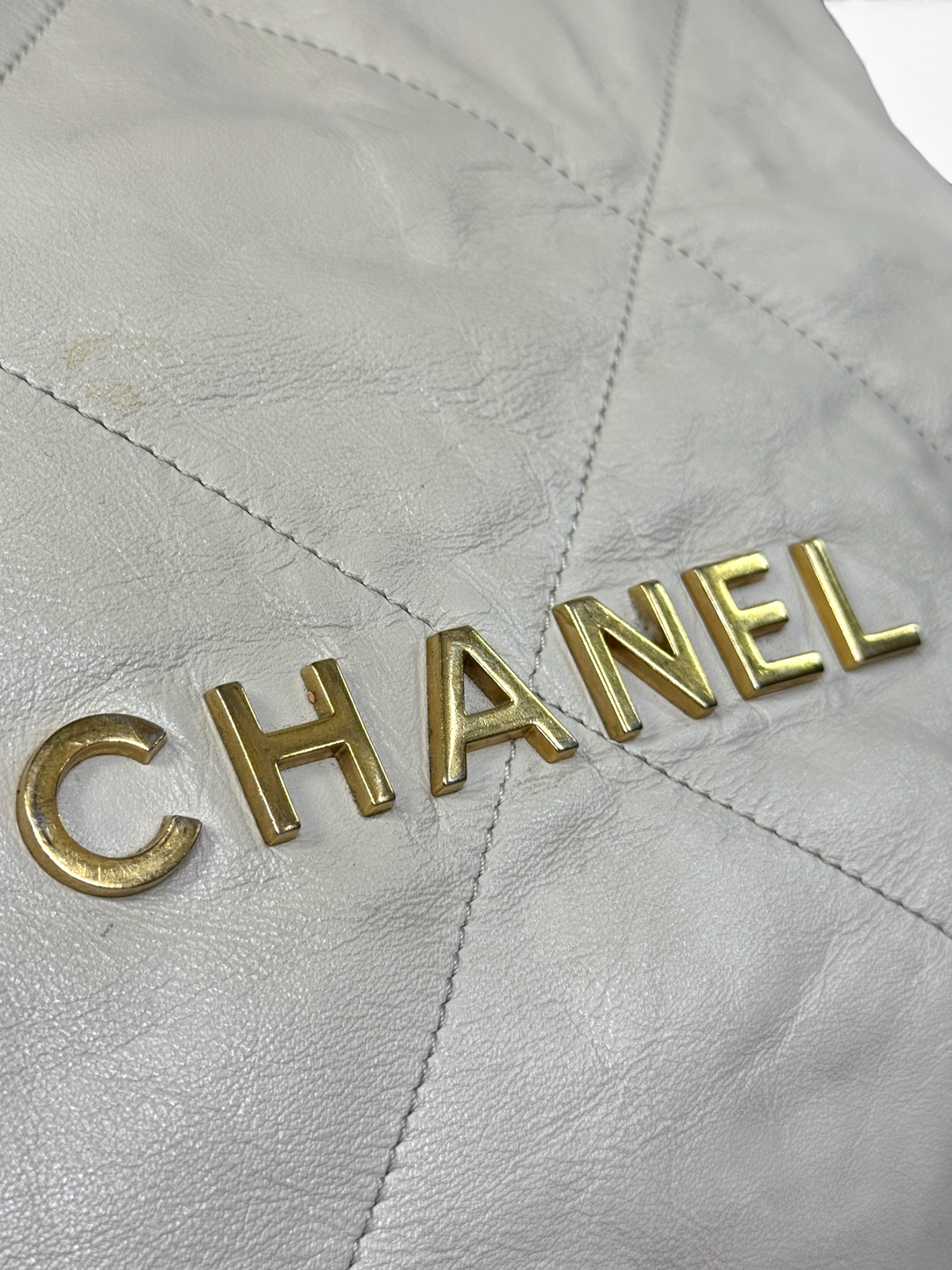 Chanel 22 Hobo Bag Small Ecru