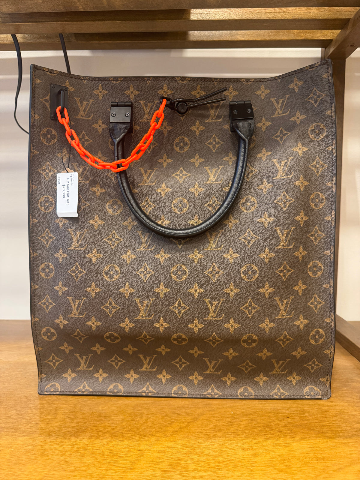 Louis Vuitton Solar Ray Sac Plat
