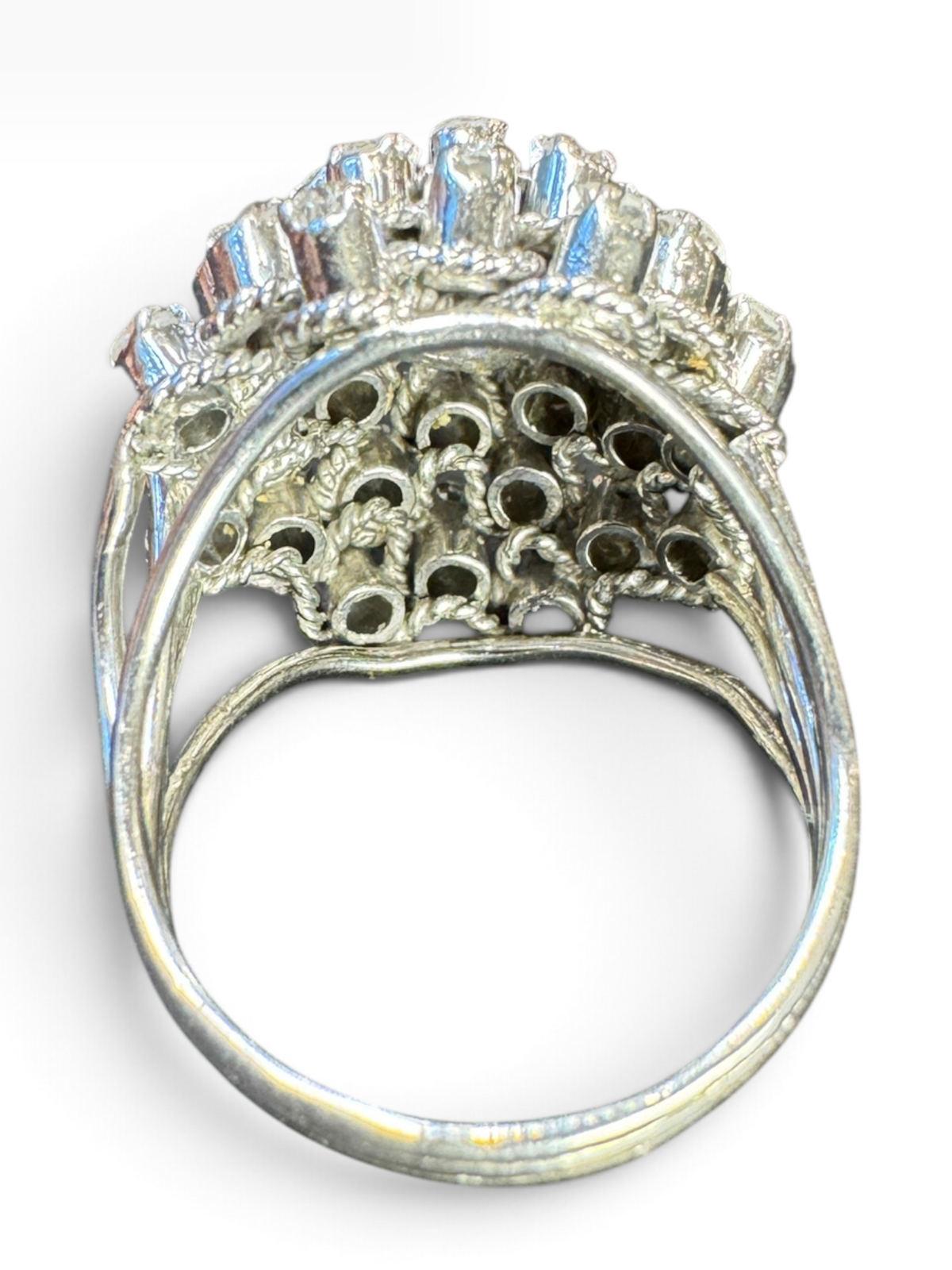 Anillo Oro Blanco y Paladio con Brillantes Naturales