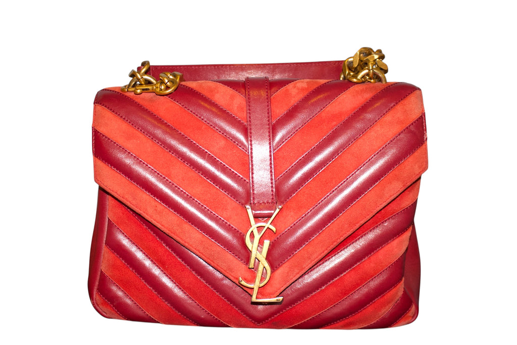 Saint Laurent College Medium – Piel Matelassé Roja con Herrajes Dorados.