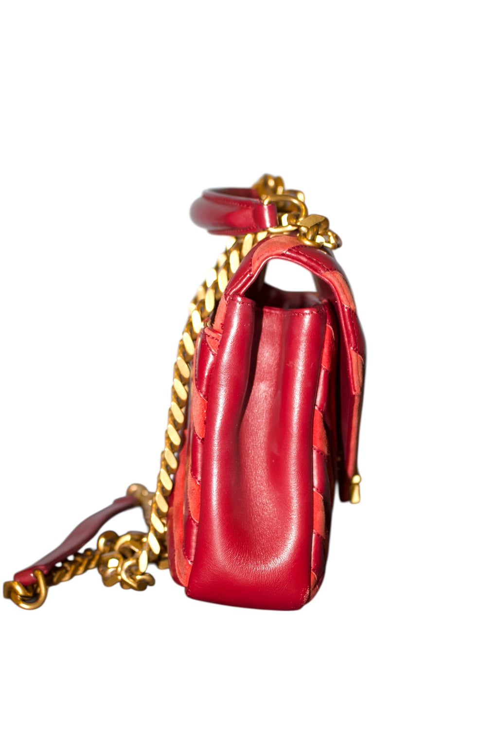 Saint Laurent College Medium – Piel Matelassé Roja con Herrajes Dorados.