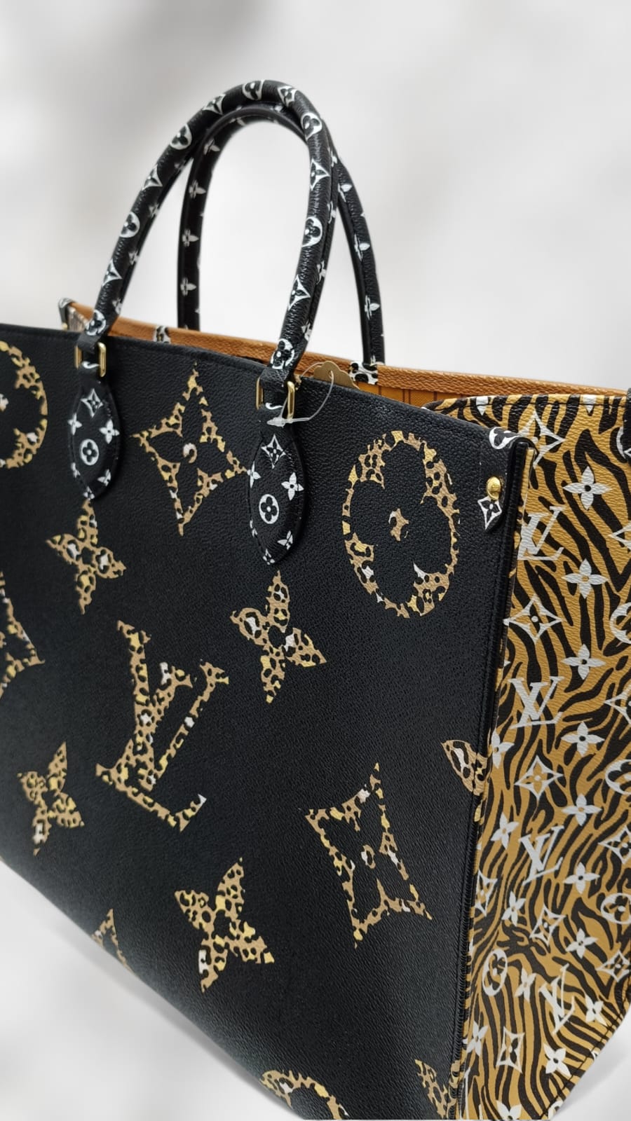 Bolso Louis Vuitton OnTheGo Jungle Giant Monogram