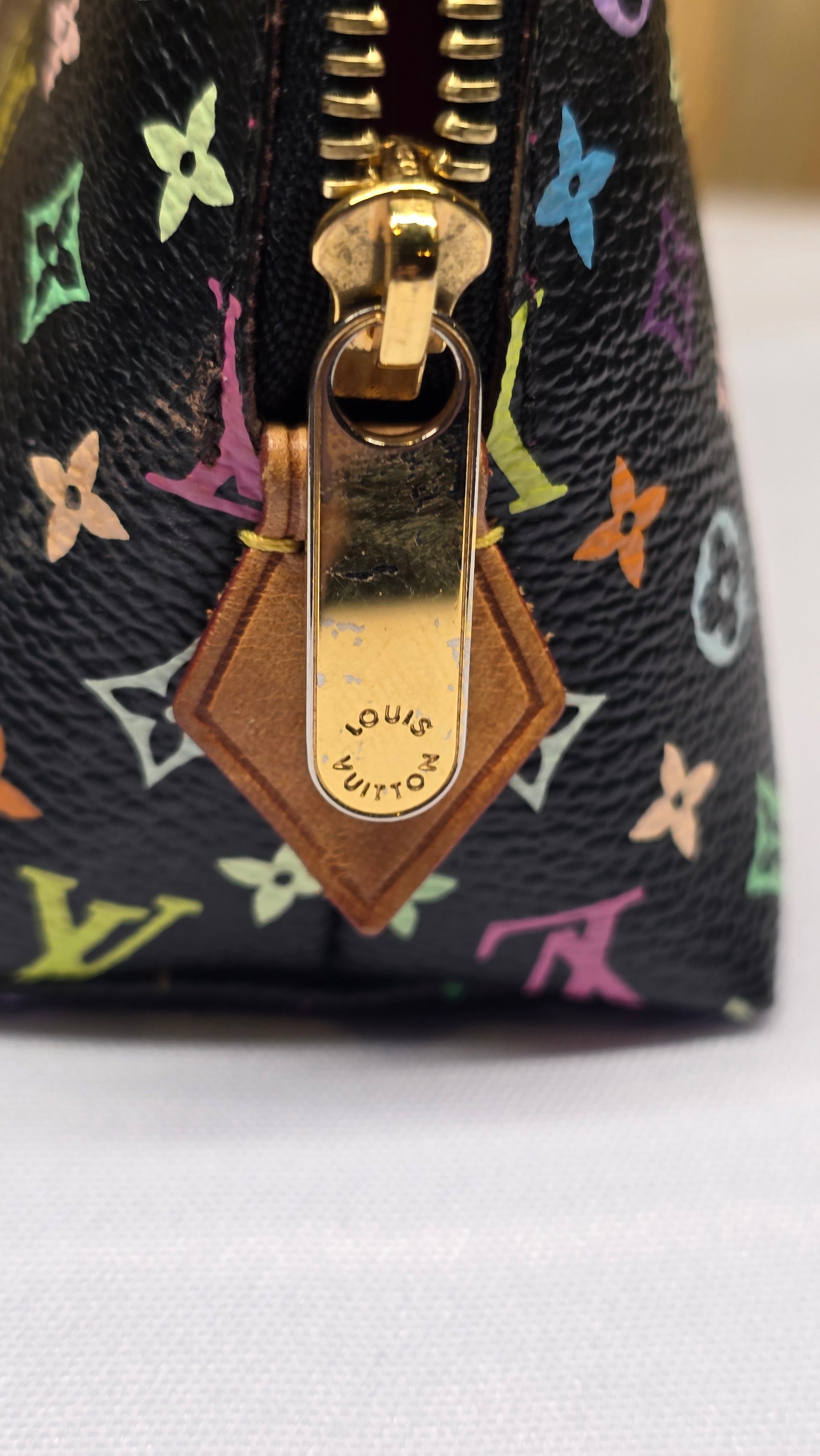 Cosmetiquera Louis Vuitton Multicolor Negra Takashi Murakami